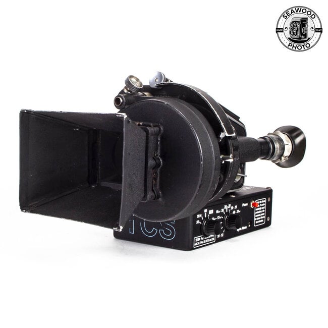 Arriflex IIB w/TCS Crystal Sync Motor 3 Magazines + Extras GOOD