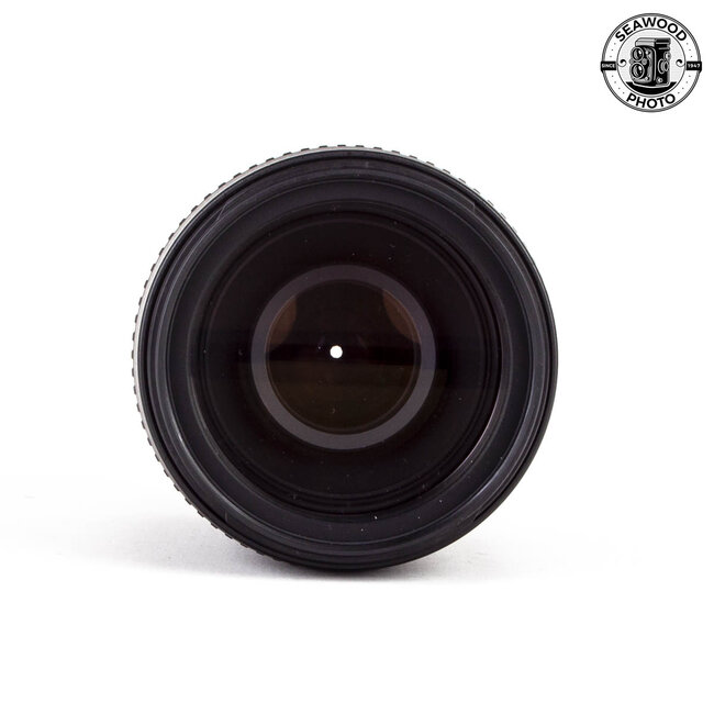 Nikon 35-200mm f/3.5-4.5  AIS  EXCELLENT