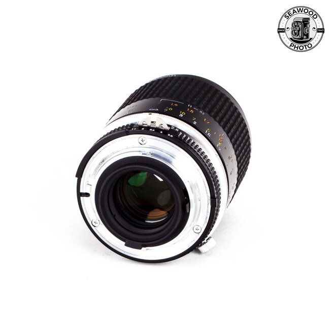 Nikon Micro-Nikkor 105mm f/2.8 Ai-S GOOD