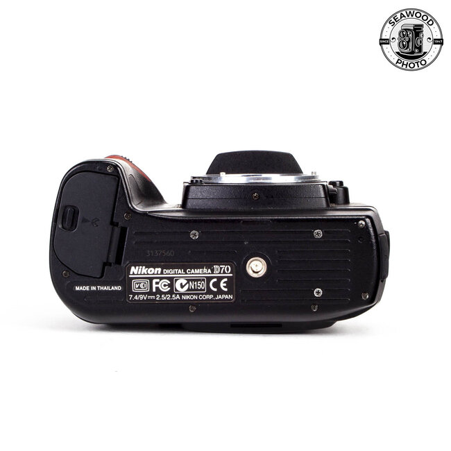 Nikon D70 6.1MP DSLR Body Only Untested AS-IS