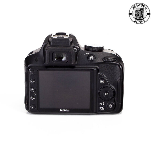 Nikon D3300 24.2mp w/AF-S 18-55mm GOOD+