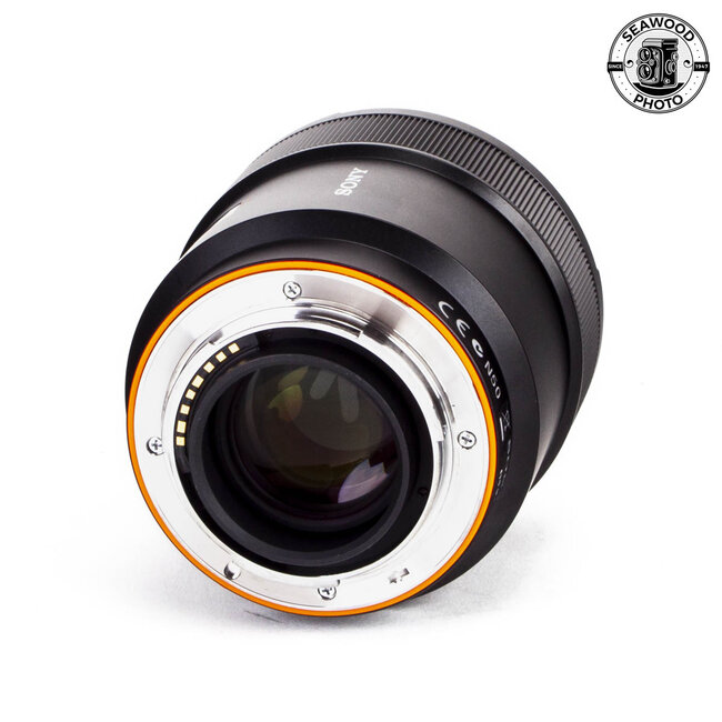 Sony Zeiss Distagon T* 24mm F/2 ZA SSM SAL24F20Z for A Mount EXCELLENT