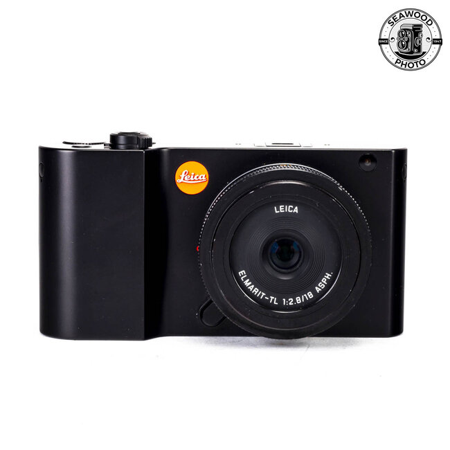 Leica TL2 w/ 18mm f2.8 Elmarit-TL and Accessories