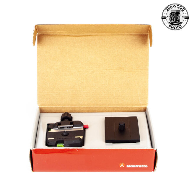 Manfrotto MSQ6 Quick Release Adapter with Arca Style Plate LIKE NEW