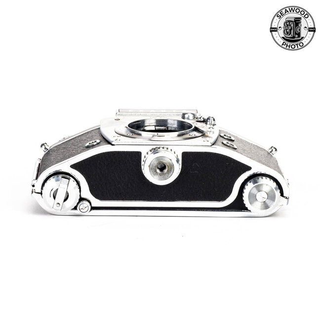 Exakta VX IIb with Trevemat Finder FOR PARTS