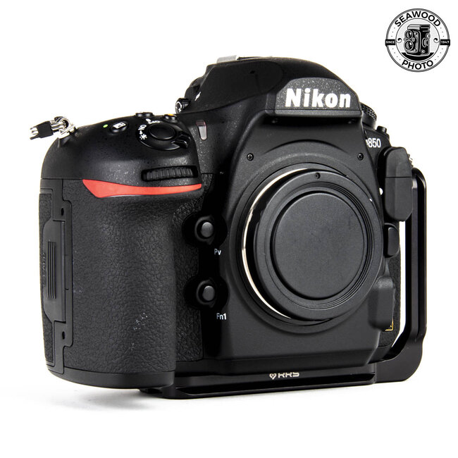 Nikon D850 45.7MP FX Body Only (Low Shutter Count) EXCELLENT