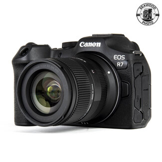 Canon Canon EOS R7 w/ Sigma 18-50mm f/2.8 32.5MP LIKE NEW