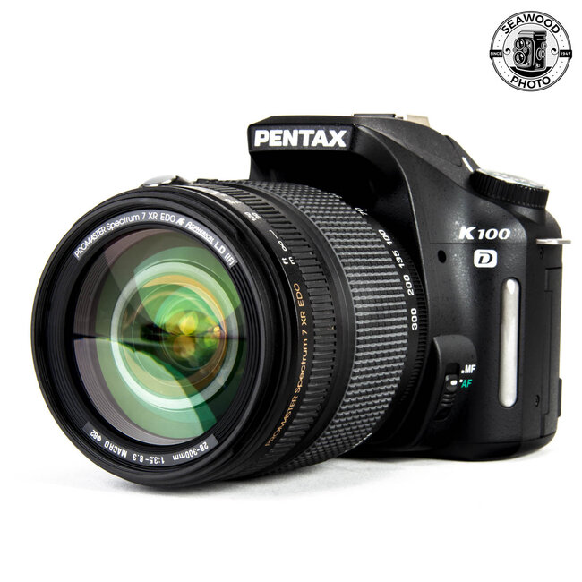 Pentax K100 D 6.1mp w/Promaster 28-300mm Zoom EXCELLENT