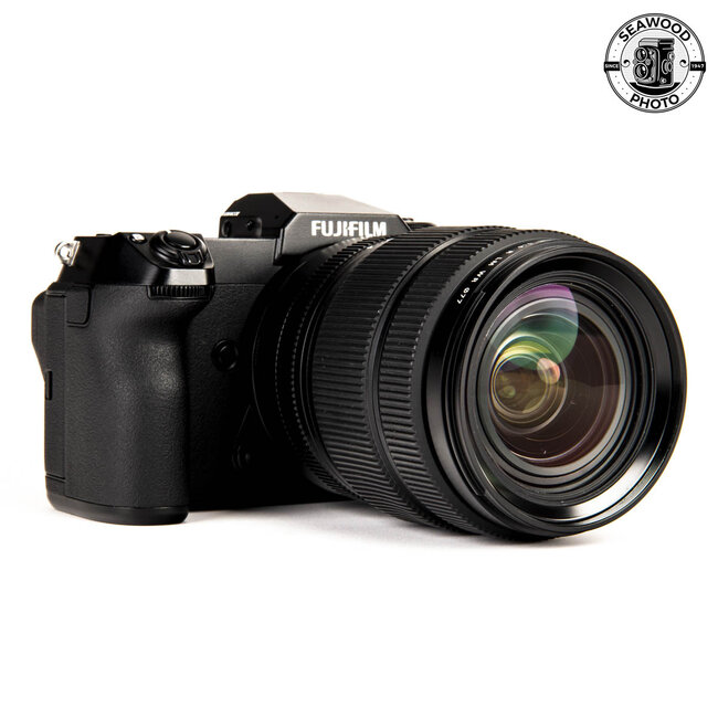 Fujifilm GFX 50S II 51.4MP w/ GF 32-64mm f/4 R LM GOOD+