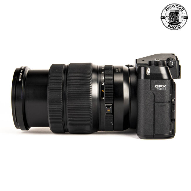 Fujifilm GFX 50S II 51.4MP w/ GF 32-64mm f/4 R LM GOOD+
