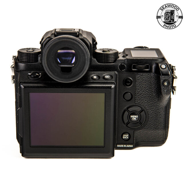 Fujifilm GFX 50S 51.4MP w/ GF 30mm f/3.5 LOW SHUTTER COUNT GOOD+