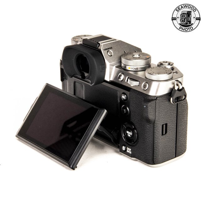 Fujifilm X-T5 (Silver) Body Only EXCELLENT