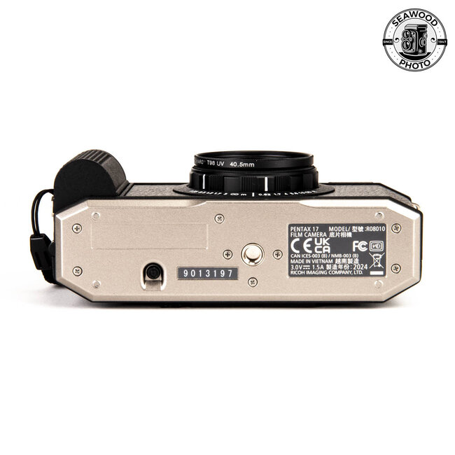 Pentax 17 35mm Half Frame LIKE NEW