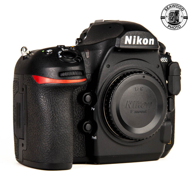 Nikon D850 45.7MP FX Body Only EXCELLENT