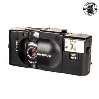 Olympus Olympus XA w/ A11 Flash EXCELLENT