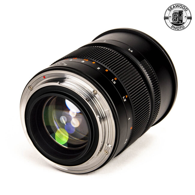 Mitakon Speedmaster 65mm f/1.4 for Fuji GFX GOOD+