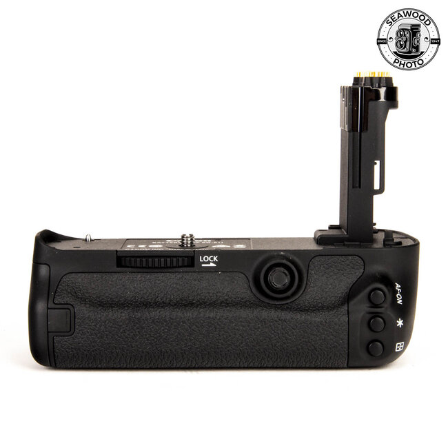 Canon BG-E11 Battery Grip for EOS 5D Mark III, 5DS, & 5DS R LIKE NEW