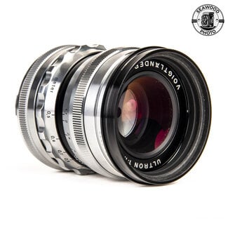 Voigtlander Voigtlander Ultron 35mm f/1.7 Aspherical VM LIKE NEW