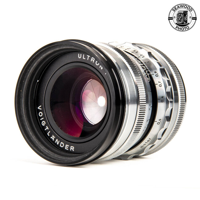 Voigtlander Ultron 35mm f/1.7 Aspherical VM LIKE NEW