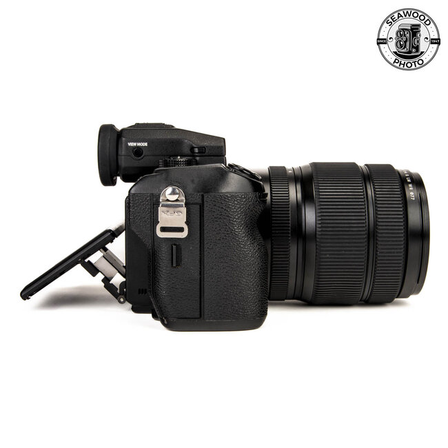 Fujifilm GFX 50S 51.4MP w/ GF 32-64mm f/4 R LM LOW SHUTTER COUNT GOOD+