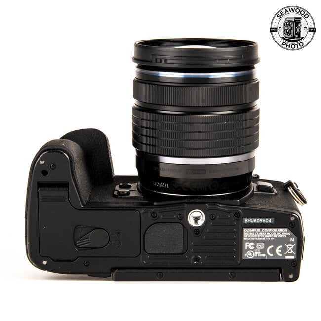 Olympus OM-D E-M1 II 20.4MP w/12-45mm f4 GOOD+