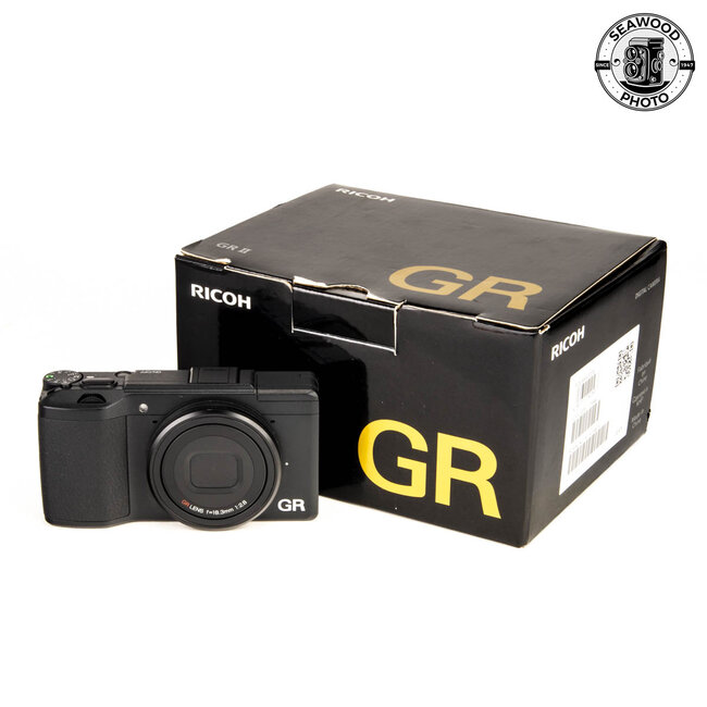 Ricoh GR II 16.2MP w/ 18mm f/2.8 LIKE NEW