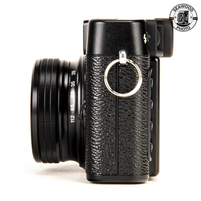 Fujifilm X10 12.0MP Black w/extras Excellent