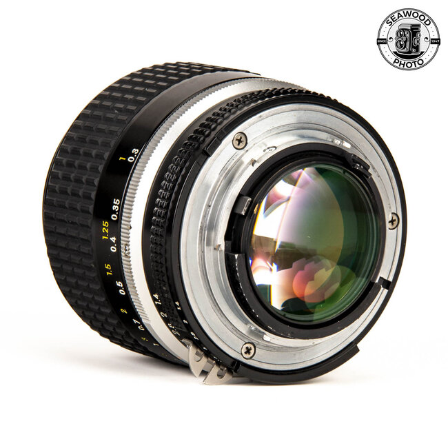 Nikon Nikkor 35mm f/1.4 Ai-S GOOD+