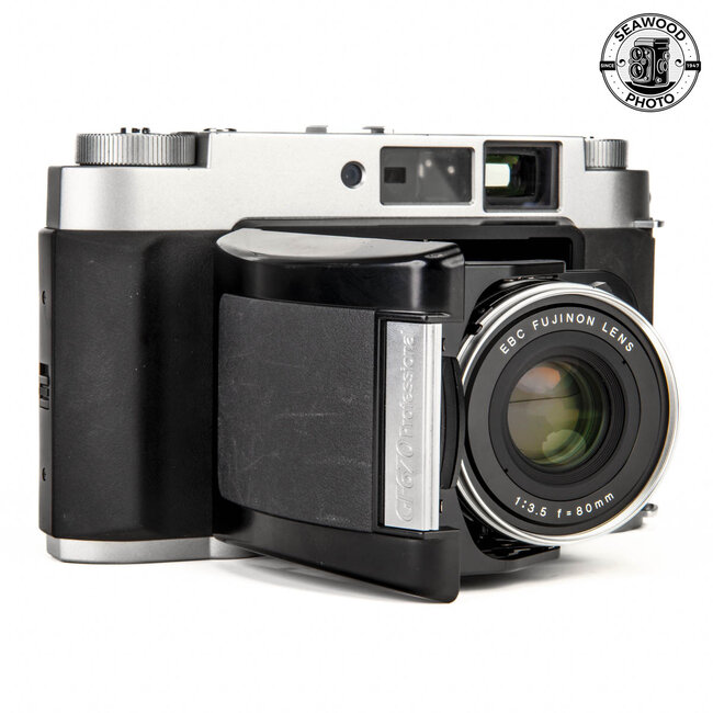 Fujifilm GF670 Professional (Silver) 6x6/6x7 EXCELLENT