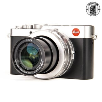 Leica Leica D-Lux 7 Type 3952 17mp w/24-75mm Vario Summilux ASPH EXCELLENT