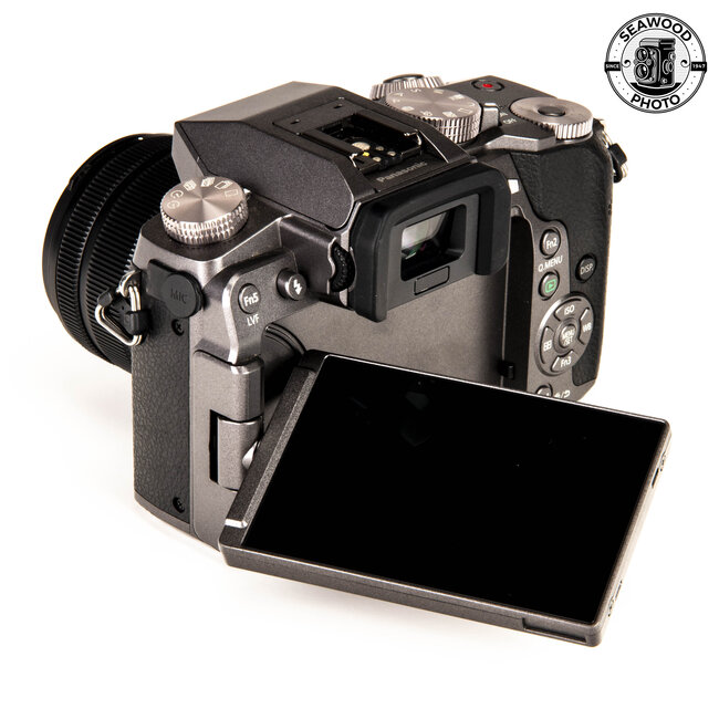 Lumix DMC G7 16MP w/ Lumix 14-42mm f/3.5-5.6 EXCELLENT