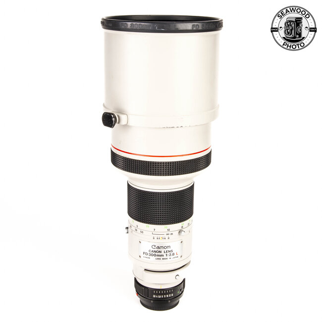 Canon FD 300mm f2.8 L w/Case GOOD