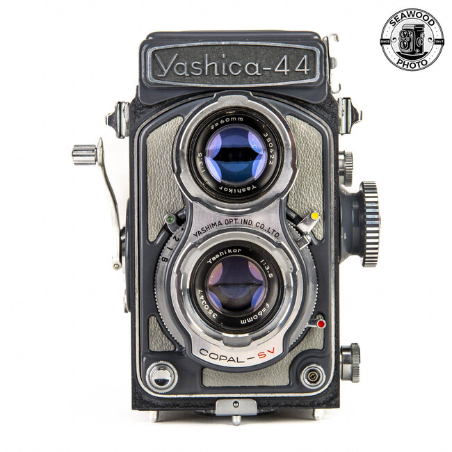 Yashica 44 127 Camera w/ Yashicor 60mm f/3.5 Lens  EXCELLENT