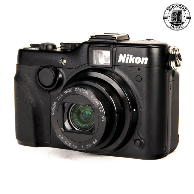 Nikon Coolpix P7100 10.1MP Point & Shoot EXCELLENT