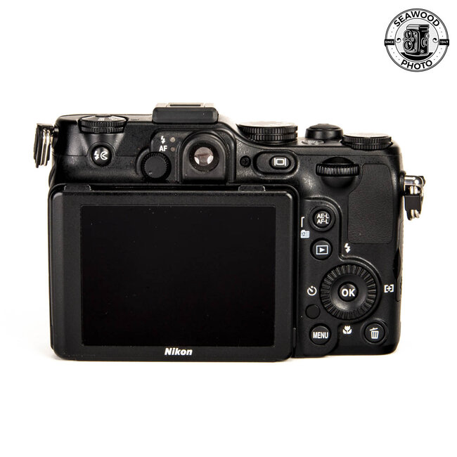 Nikon Coolpix P7100 10.1MP Point & Shoot EXCELLENT