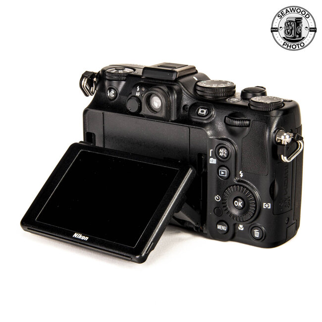 Nikon Coolpix P7100 10.1MP Point & Shoot EXCELLENT