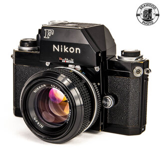 Nikon Nikon F (Black) w/ Nikkor 50mm f/1.4 GOOD