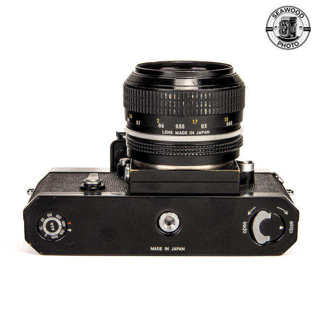 Nikon F (Black) w/ Nikkor 50mm f/1.4 GOOD