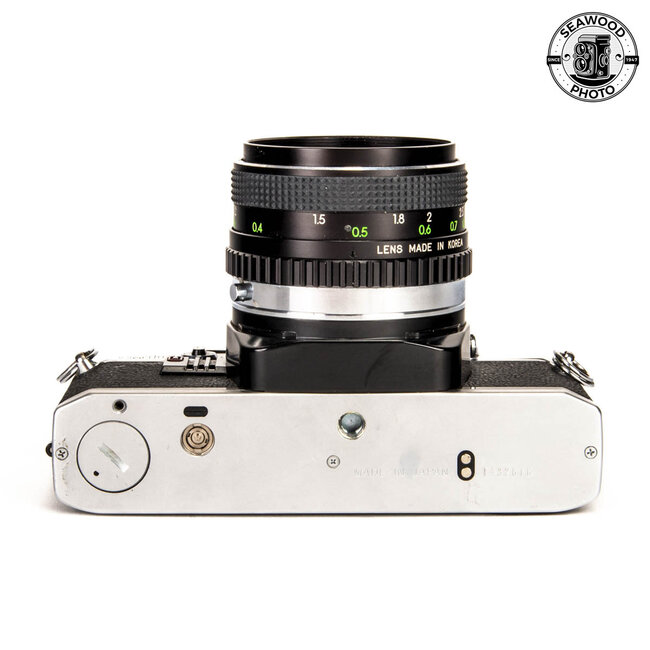 Olympus OM10 w/ Albinar 28mm f/2.8 GOOD+