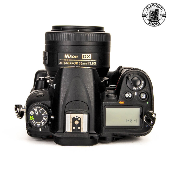 Nikon D7000 16.2MP w/ DX 35mm f/1.8 G GOOD+