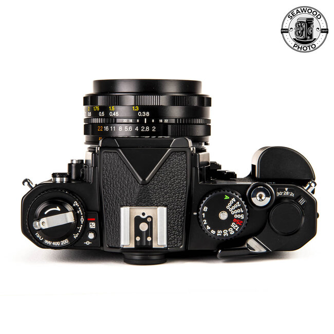 Nikon FM3A w/ Voigtlander Ultron 40mm f/2 SL EXCELLENT