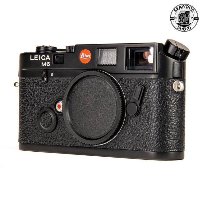 Leica M6 Black 0.72 10404 Like New
