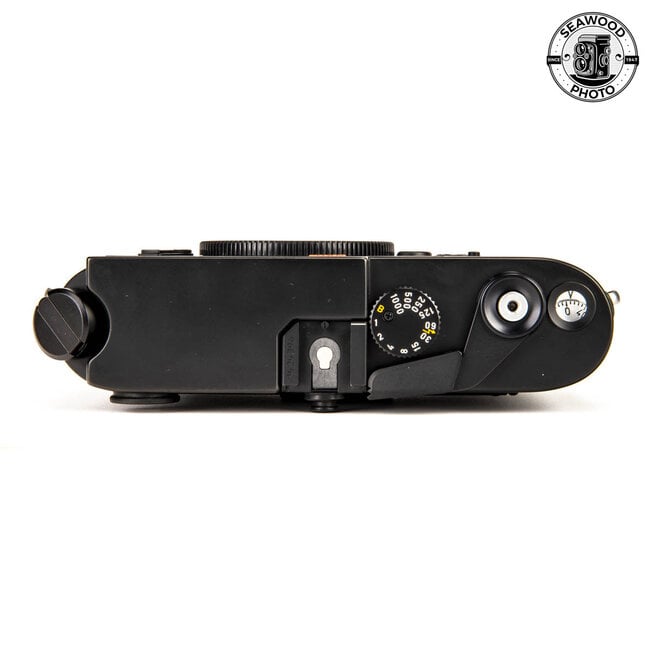 Leica M6 Black 0.72 10404 Like New