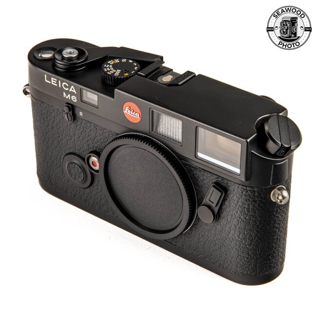 Leica M6 Black 0.72 10404 Like New