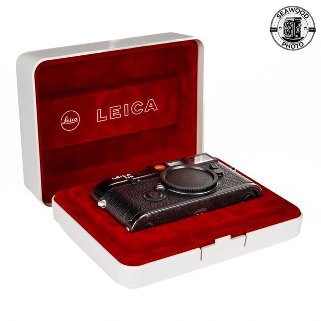 Leica M6 Black 0.72 10404 Like New