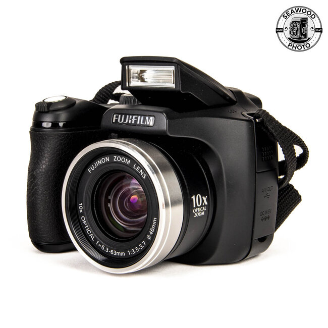 Fuji FinePix S700 7.1MP GOOD