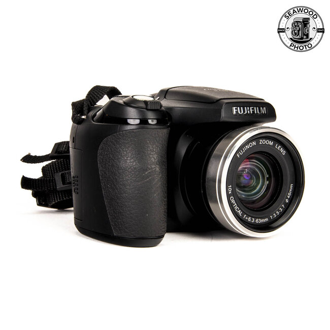 Fuji FinePix S700 7.1MP GOOD
