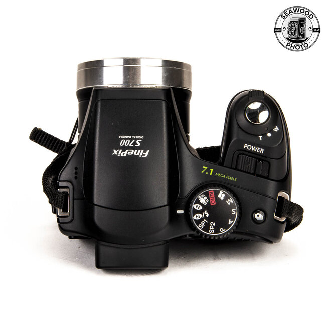 Fuji FinePix S700 7.1MP GOOD