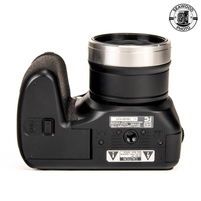 Fuji FinePix S700 7.1MP GOOD