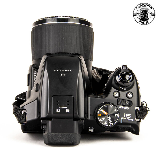 Fuji FinePix S 16MP GOOD+